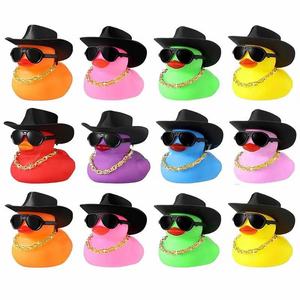 Compre Patitos de Goma Amarillos Promocionales para Decoración de <span class=keywords><strong>Bañera</strong></span> de Coche con Gafas de Sol, Mini Sombrero y Collar para Baby Shower - Product Image 5