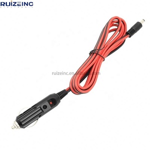 Allume-cigare de voiture avec prise 5.5 2 Bouchon d'éclairage de ceinture automobile Noir et rouge Fil bicolore - Product Image 4