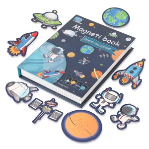 Magnétique Space Conquest Puzzle Book Play Scene for Kids Imagination Play Mix and Match Game avec étui <span class=keywords><strong>de</strong></span> rangement <span class=keywords><strong>de</strong></span> voyage - Product Image 2