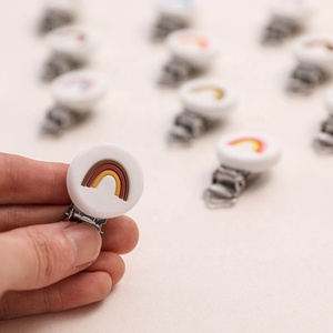 Clip per <span class=keywords><strong>Ciuccio</strong></span> in Silicone Arcobaleno con Fori, Sicura, Senza BPA, <span class=keywords><strong>Regalo</strong></span> per Neonati, Clip per Allattamento - Product Image 6