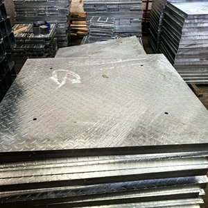 แผ่นเหล็กคาร์บอนแบบมีรู สำหรับงานกลางแจ้ง ป้องกันการกัดกร่อน ดีไซน์อุตสาหกรรม รับประกัน 5 ปี - Product Image 3