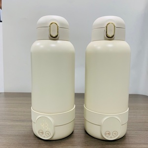 Botella de Agua Térmica de 500 ml con Carga USB, Calentador de Leche Inalámbrico de Calentamiento Rápido con Control de Temperatura, Venta Directa de Fábrica - Product Image 4