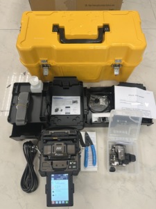 เครื่องเชื่อมใยแก้วนำแสง Japan 99S CT60 สำหรับงานคุณภาพสูง โครงการ Backbone ขนาดใหญ่ ศูนย์ข้อมูล FTTX - Product Image 2
