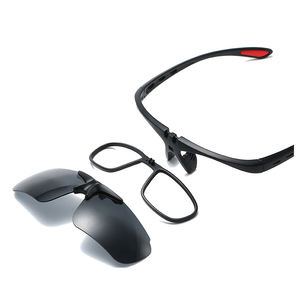 Deportes ciclismo <span class=keywords><strong>gafas</strong></span> al aire libre <span class=keywords><strong>gafas</strong></span> de sol polarizadas para hombres, <span class=keywords><strong>clip</strong></span> en <span class=keywords><strong>gafas</strong></span> de sol a prueba de viento noche visión <span class=keywords><strong>gafas</strong></span> de sol <span class=keywords><strong>con</strong></span> casos - Product Image 4