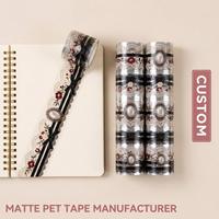 OEM-Hersteller Maßgefertigtes Shabby Chic Mattes PET-Band, Vintage Romantisches Kamee-Spitzen-Blumenmuster Rosen-Schleife Gestanztes PET-Band