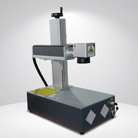 Machine de marquage laser à fibre portable pour plaques signalétiques, codes QR et numéros de série