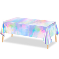 Nappe jetable en polyéthylène (PE) colorée de 108 pouces pour décoration de scène et accessoire de mise en scène, surface unie, pour l'exportation transfrontalière