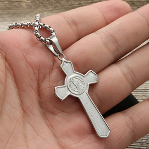 Yunnique – pendentif croix en acier inoxydable pour hommes, collier religieux avec perles carrées, bijoux à la mode, GF2074 - Product Image 3
