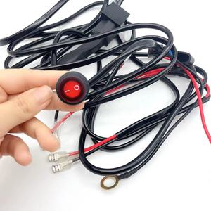 工厂热卖12v通断开关电源继电器叶片保险丝电缆线束发光二极管灯条接线套件，用于汽车摩托车聚氯乙烯 - Product Image 1
