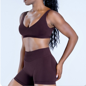 Conjunto Deportivo YIYI Fashion con Espalda Cuadrada y Relleno para Mujer, Shorts de Yoga de Cintura Alta, Conjunto Deportivo para Mujer, Color Otoñal, Secado Rápido - Product Image 2