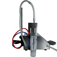 Machine de remplissage semi-automatique à 1 tête avec pédale et buse élévatrice pour eau, lait, jus de soja, engrais chimiques