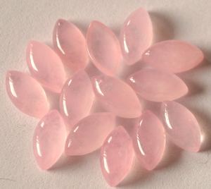 Lote de Cabujones de Jade Rosa Natural en Forma de Marquesa de 4x8mm, Colección de Cinco Piezas de Gemas para Anillos, Colgantes, Pendientes y Diseño de Joyería DIY - Product Image 1