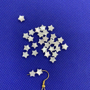 Conchiglia Naturale Bianca 6MM a Cinque Stelle, Accessori Decorativi Fai-da-Te per Abbigliamento, Scarpe, Cappelli e Materiali Vari - Product Image 6