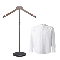 Présentoir Mannequin Pliable Lavinia en Bois et Métal, Détachable et Réglable, pour T-shirts – Idéal pour Magasins de Vêtements et Vente en Gros