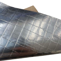 Pare-vapeur flexible en feuille pour structures de toit complexes