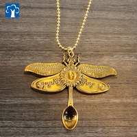 Pendentif en métal en forme de libellule papillon doré brillant à la mode, pendentif cuillère personnalisé pour collier