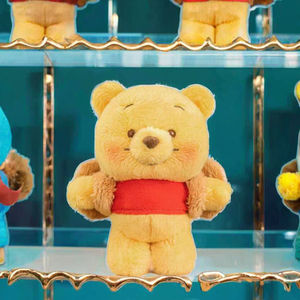 Nuovo Set di 6 Peluche Autentici <span class=keywords><strong>Winnie</strong></span> <span class=keywords><strong>the</strong></span> <span class=keywords><strong>Pooh</strong></span> <span class=keywords><strong>Serie</strong></span> Forever Friends, Scatola Sorpresa con Portachiavi e Charm per Borse - Product Image 3