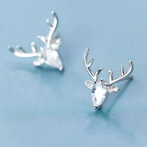 Orecchini a Perno a Forma di Cervo per Donne, Accessori per Orecchie con Forma Geometrica di Animale per Uso Quotidiano - Product Image 3