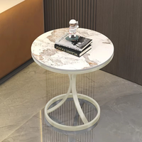 Table basse moderne de luxe en dalle de roche avec petit meuble d'appoint en verre pour les coins de canapé du salon et balcon, ensemble simple et mobile