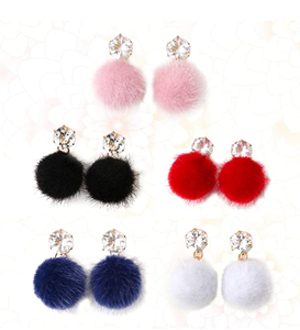 Boucles <span class=keywords><strong>d</strong></span>'oreilles pompon en peluche pour femmes, bijoux féminin, boule en fourrure, cadeau, nouvelle mode - Product Image 1