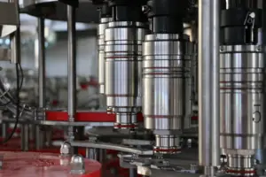 製造工場炭酸ソフトドリンクペットボトル食品工場自動CSD液体充填機