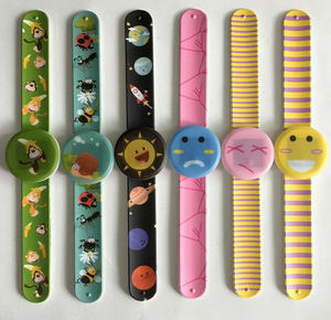 2024漫画キッズシリコン時計バンドカスタマイズされた印刷子供たちによって素敵な子供のための面白いスラップデジタル時計 - Product Image 4