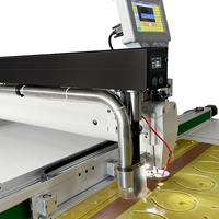 Machine à coudre simple XC-13090, surjeteuse, point noué, mécanisme d'alimentation par pied marcheur, moteur servo, fonctionnement mécanique pour le métal