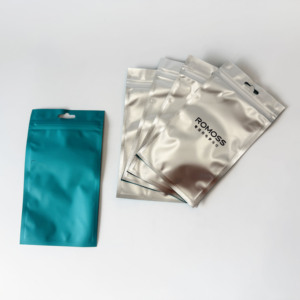 Sacs en Mylar avec fenêtre transparente, sacs à fermeture éclair givrés personnalisés, emballage pour étuis de téléphone portable, accessoires pour téléphones portables, téléphones en bois, iPhones - Product Image 3