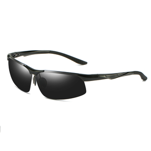 Gafas de Sol TOPSPORTS Personalizadas con Marco Gris de Aluminio y Magnesio, Lentes Polarizadas con Protección UV400 Cat 3 - Product Image 2
