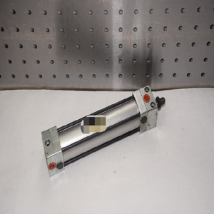 Cilindro Pneumático Tom Thumb Avf11/8x4 4\" Stroke <span class=keywords><strong>3</strong></span>/8\" Bore Novo - Product Image 1