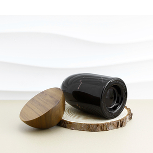 Botella de Perfume Negra Personalizada de 100 ml, Botella de Perfume Redonda de Vidrio Cerámico - Product Image 6