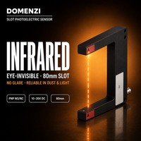Capteur infrarouge DOMENZI GL80-P-V3 à fente, sortie PNP, fente de 80 mm de large, résiste à la poussière et aux conditions d'éclairage ambiant intense