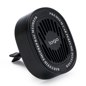 Ambientador de Coche de Aluminio Premium con Logotipo Personalizado, Difusor Colgante para Espejo Retrovisor, Aroma Duradero - Product Image 4