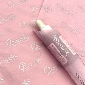 Papel de Seda Personalizado con Logo Plateado Impreso para Envoltura de Regalos y Ropa de Marca - Product Image 5