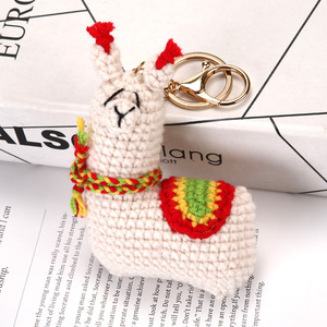 Peluche de alpaca de ganchillo de hilo fieltro, suave y adorable, con diseño de animal de dibujos animados, para llavero, bolso o mochila - Product Image 2