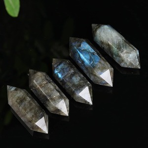 Venta al por Mayor de Torre Hexagonal de Labradorita de Doble Punta, Cristal Grabado, Piedra Curativa Feng Shui para Decoración del Hogar y Regalo - Product Image 1