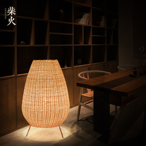 Lámpara de Pie de Ratán Chaihuo con Luz LED Cálida para Sala de Estar, Dormitorio, Estudio, Hotel, Salón de Té, Casa de Huéspedes - Product Image 4