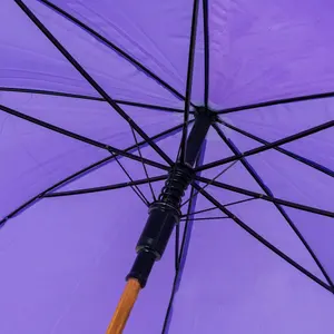 Grosir 23 Inci Kait Ukir Bentuk J Gagang Kayu Promosi Payung Lurus Regenschirm dengan Logo