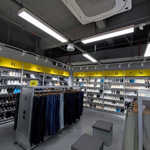 رف عرض أحذية مخصص للتثبيت على الحائط، رف ترويجي للمتاجر، رف معدني لعرض الأحذية الرياضية، رفوف عرض ملابس رجالية - Product Image 2