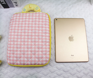 Bolsa de <span class=keywords><strong>forro</strong></span> de manga de ordenador portátil a cuadros de tablero de ajedrez personalizable de alta calidad para <span class=keywords><strong>MacBook</strong></span> iPad <span class=keywords><strong>Pro</strong></span> - Product Image 4