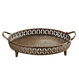 Plateau de service ovale vintage décoratif gravé en métal avec poignées, pour thé, café, desserts – Vaisselle de luxe pour la maison, le bar et les mariages - Product Image 2