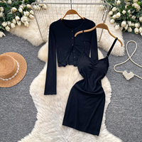 Ensemble 2 pièces pour femme : Cardigan en maille ajusté et robe moulante pour l'automne – Tenue de bureau élégante