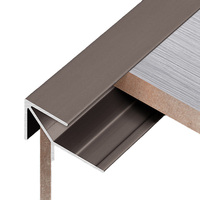 Profilé LED RGB moderne éclairé en aluminium pour plinthes de couloir avec garantie de 5 ans