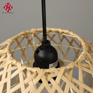 XH tejido a mano bambú yute mimbre papel cadena araña colgante pantalla plástico ratán iluminación - Product Image 6