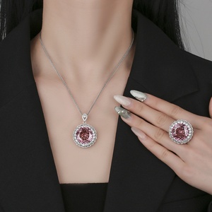 Ensemble collier et boucles d'oreilles en cuivre écologique, motif fleurs en zircon cubique rose taillé en forme de rose, 18 mm, pour femmes, vente en gros - Product Image 6