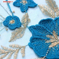 Tissu en dentelle brodée de fleurs 3D pour mariage, tissu en tulle de luxe avec paillettes, tissu en dentelle perlée blanche avec paillettes