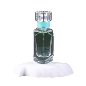 Envases <span class=keywords><strong>de</strong></span> Perfume <span class=keywords><strong>de</strong></span> Vidrio en Forma <span class=keywords><strong>de</strong></span> Rombo, 50ml/30ml, Recargables, Venta al Por Mayor - Product Image 4