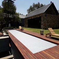 Couverture de piscine électrique automatique pour villa de villégiature, en polycarbonate, garantie 2 ans