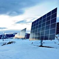 Système de suivi solaire à double axe Duel 5 kW 10 panneaux avec kit de composants clés pour système d'orientation