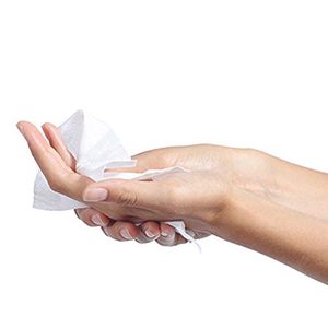 Salviette Morbide per Mani Detergenti e Igienizzanti 80% Alcol 20 Pezzi Made in Italy - Product Image 3